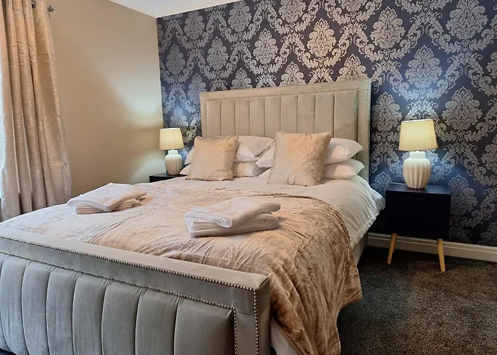 Old Coach House Apartment